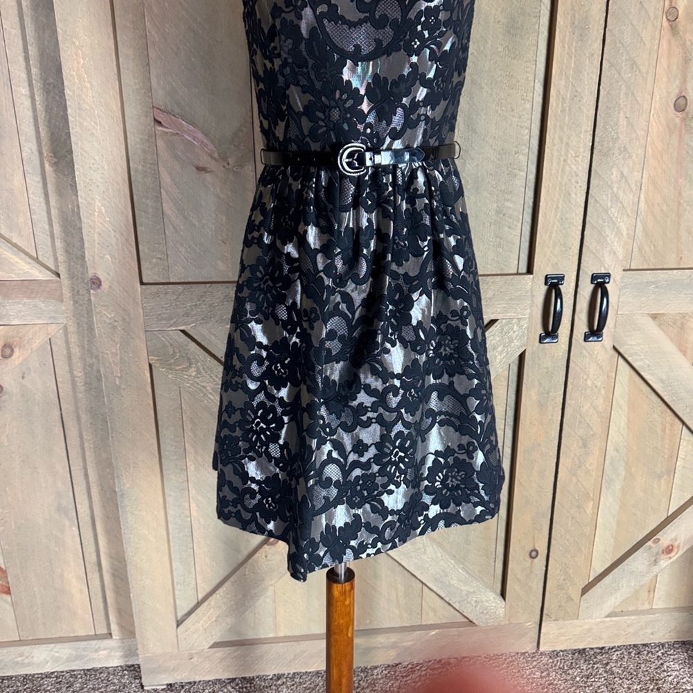 Eliza J metallic brocade fit and flare cocktail / special occasion dress Size 6 - Picture 6 of 13